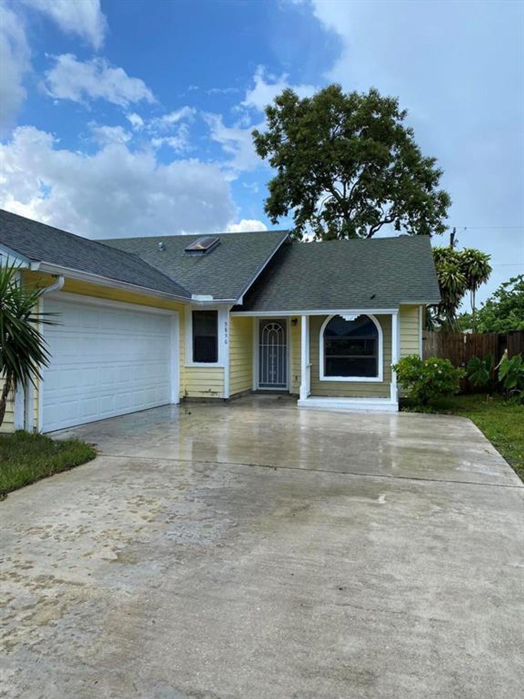 Photo of 5856 SE Tangerine Boulevard, Stuart, FL 34997 (MLS # R10735311)
