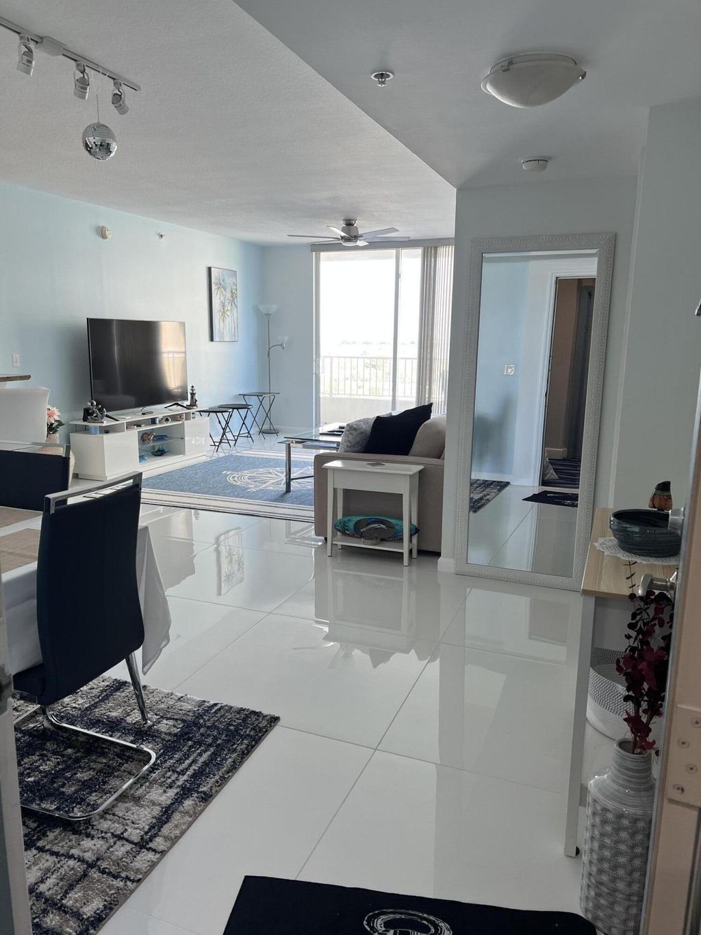 Photo of 625 Casa Loma Boulevard #1209, Boynton Beach, FL 33435 (MLS # R11007555)