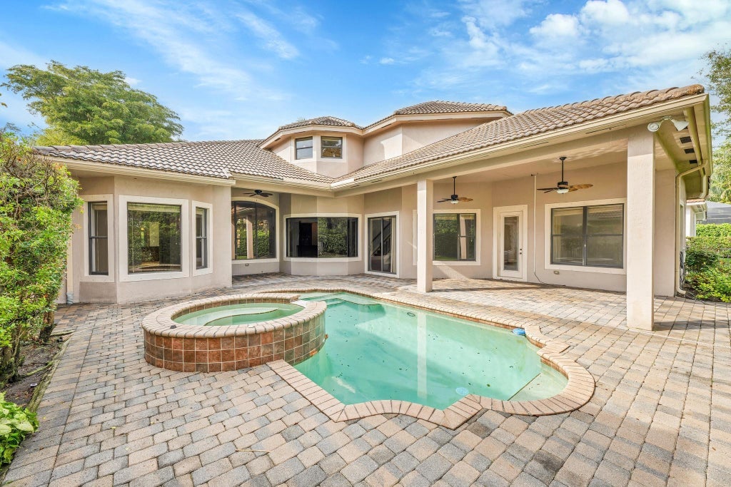 Photo of 16242 Rosecroft Terrace, Delray Beach, FL 33446 (MLS # B26030395)