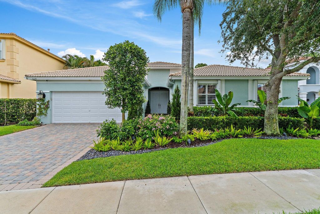 Photo of 149 Sedona Way, Palm Beach Gardens, FL 33418 (MLS # R11076302)