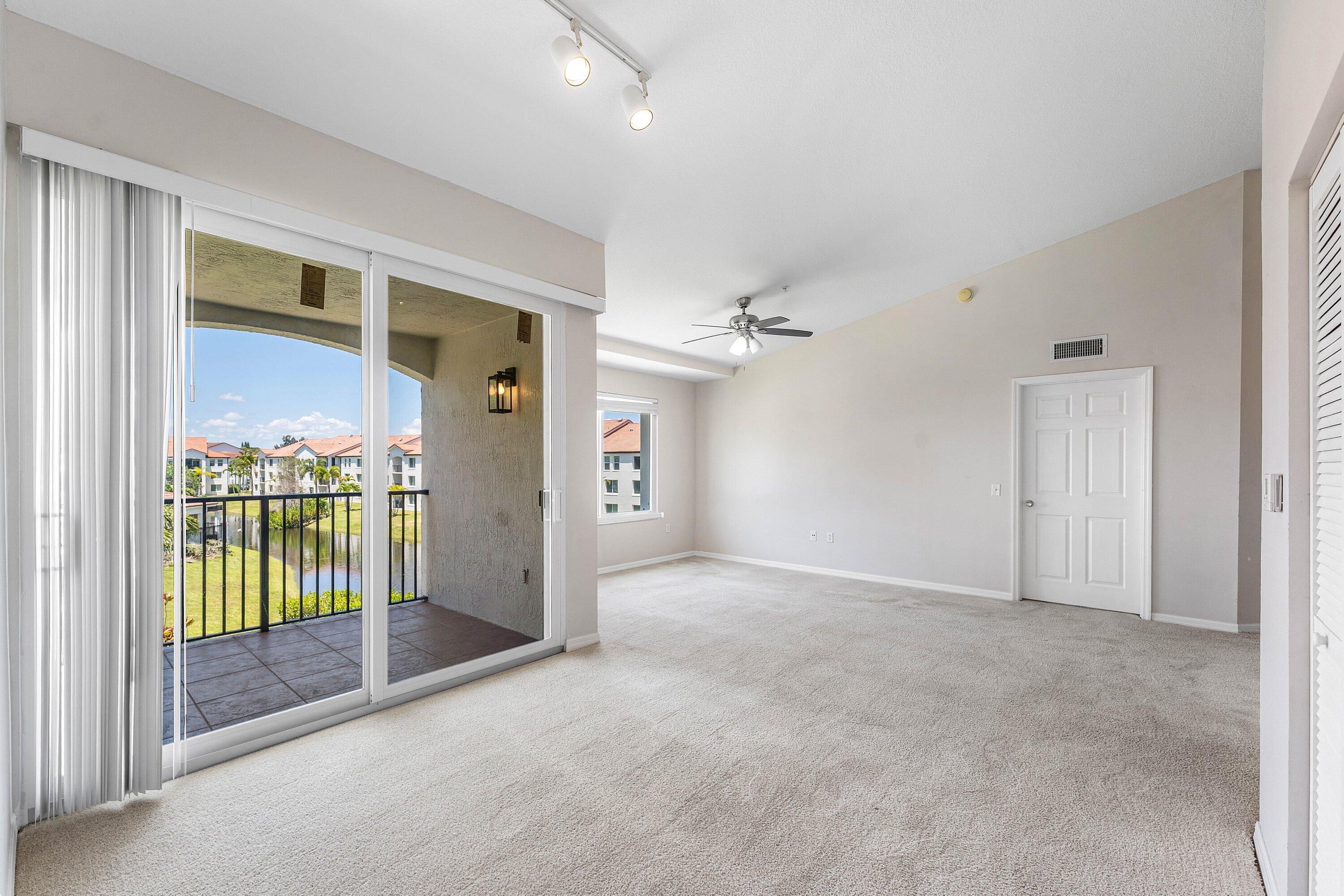 VILLA DEL SOL CONDO - Residential