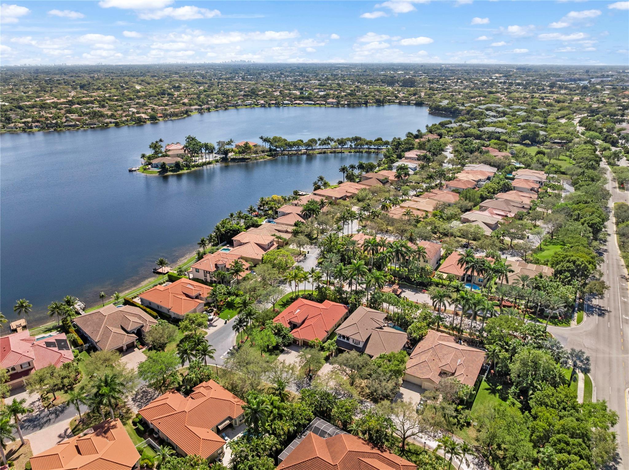 VENETIAN ISLES - Residential