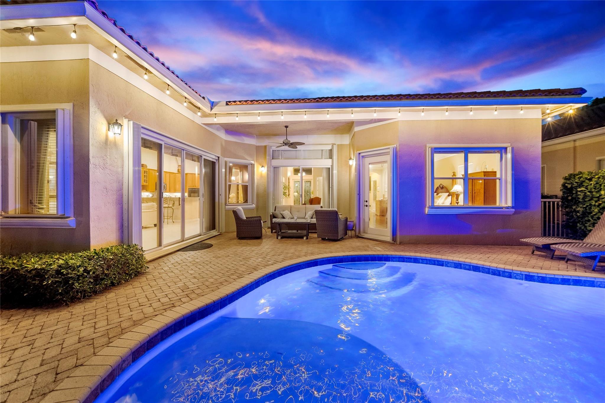 VENETIAN ISLES - Residential