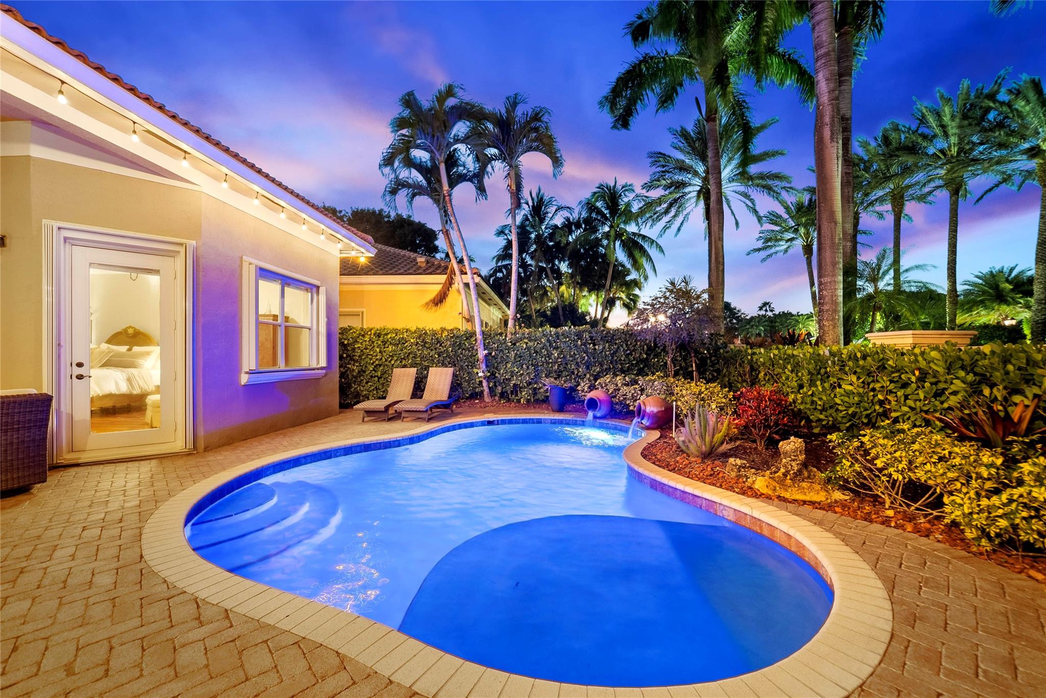 VENETIAN ISLES - Residential