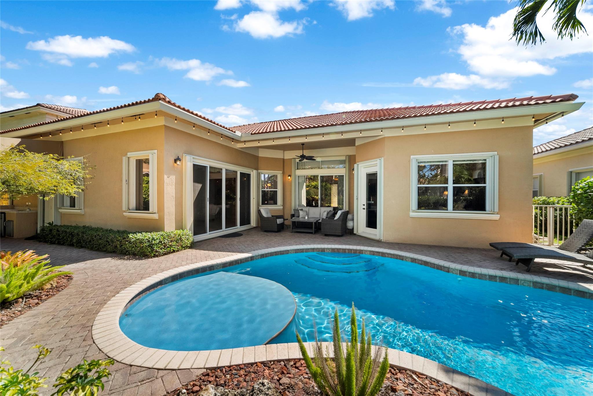 VENETIAN ISLES - Residential