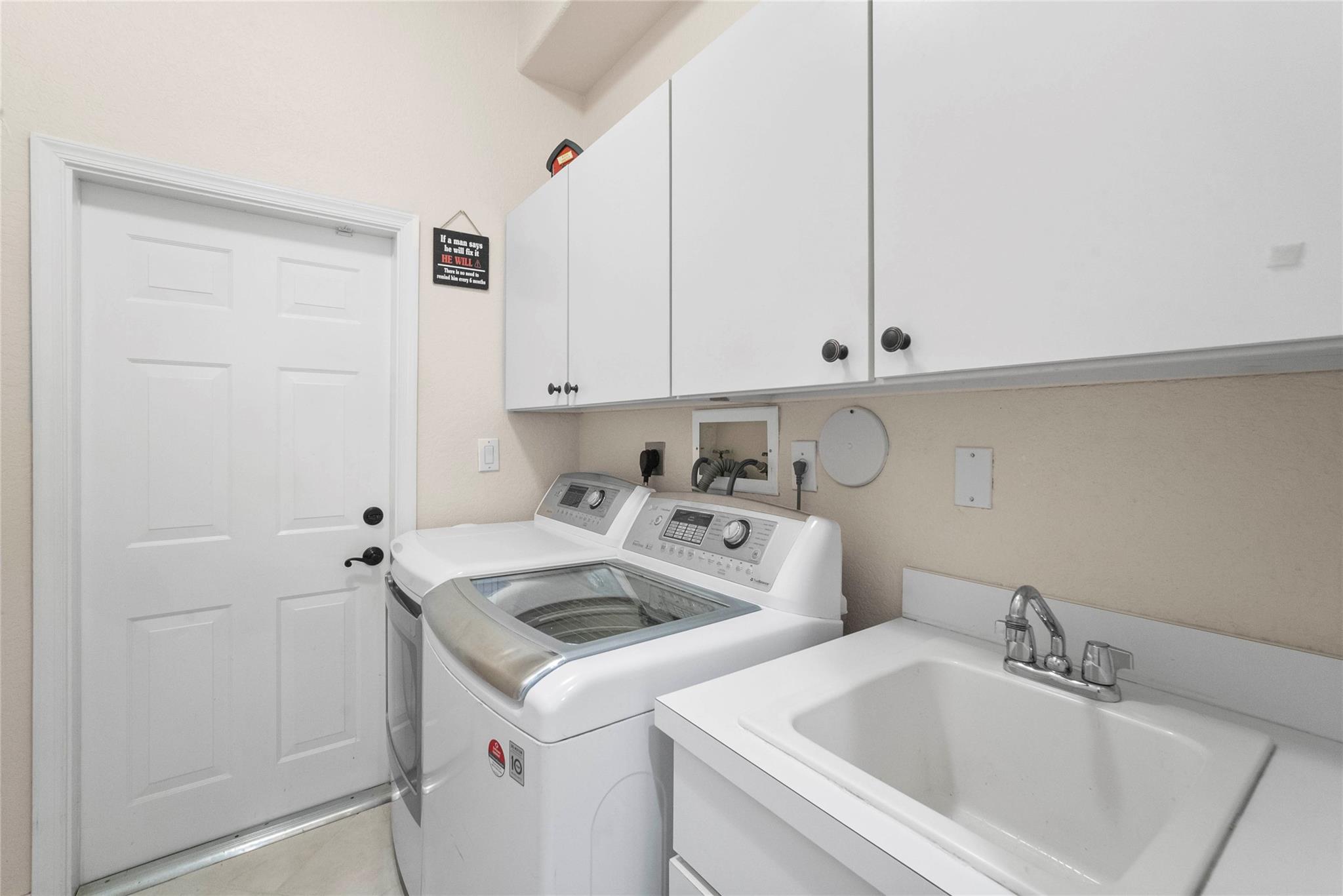 VENETIAN ISLES - Residential