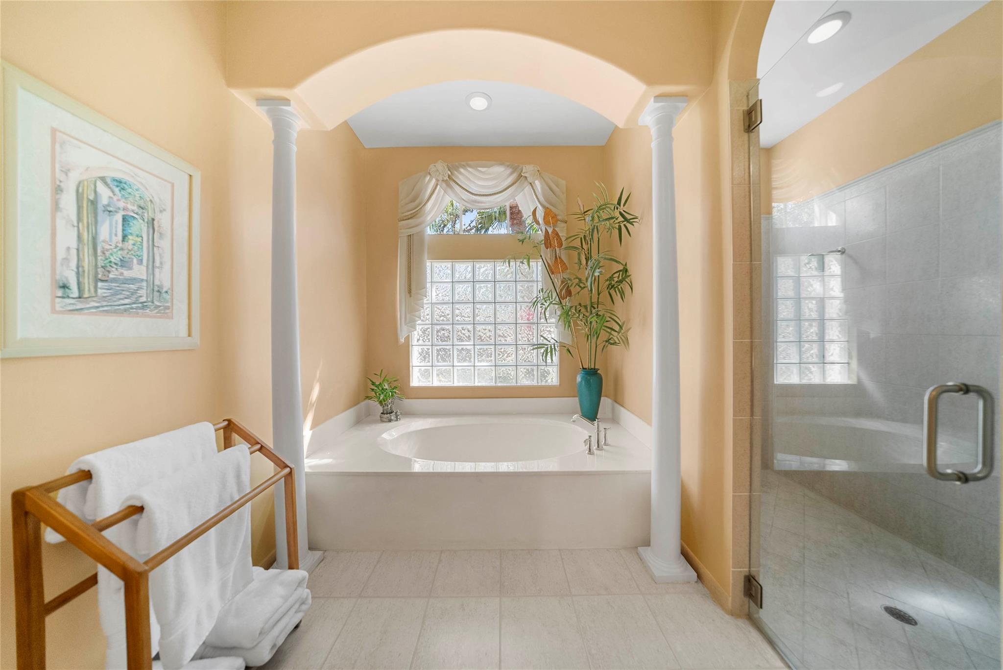 VENETIAN ISLES - Residential