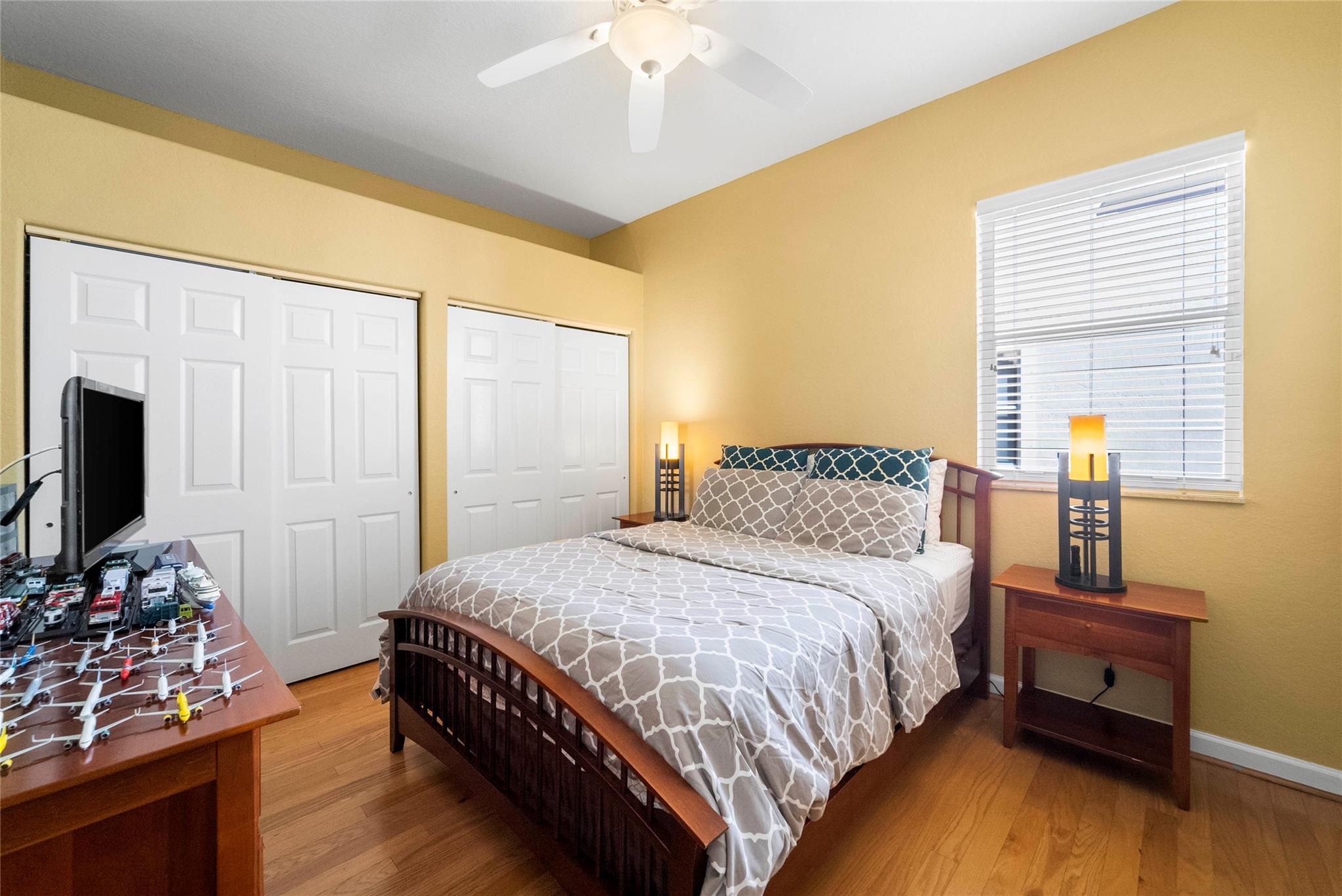 VENETIAN ISLES - Residential