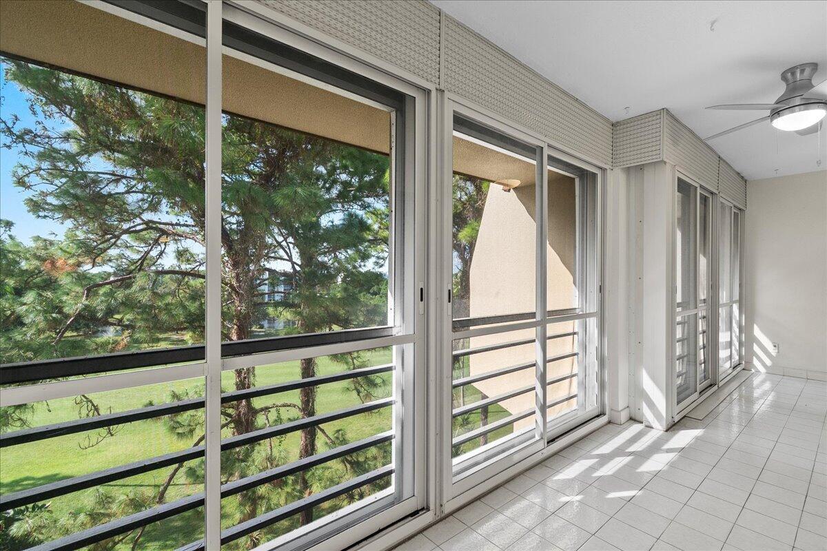 POINCIANA PLACE CONDO 1,2 - Residential