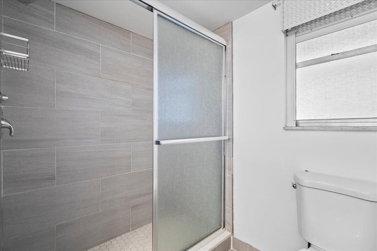 POINCIANA PLACE CONDO 1,2 - Residential