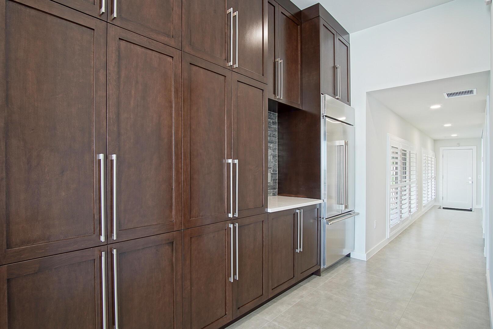 Indian River Dr - Residential