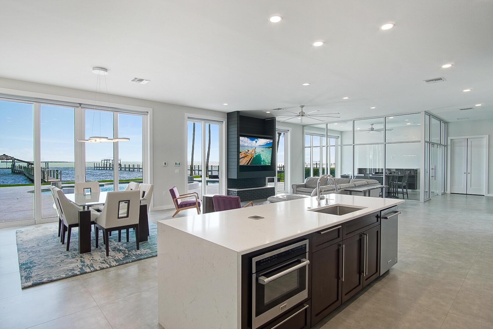 Indian River Dr - Residential