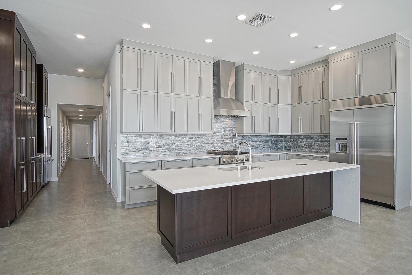 Indian River Dr - Residential