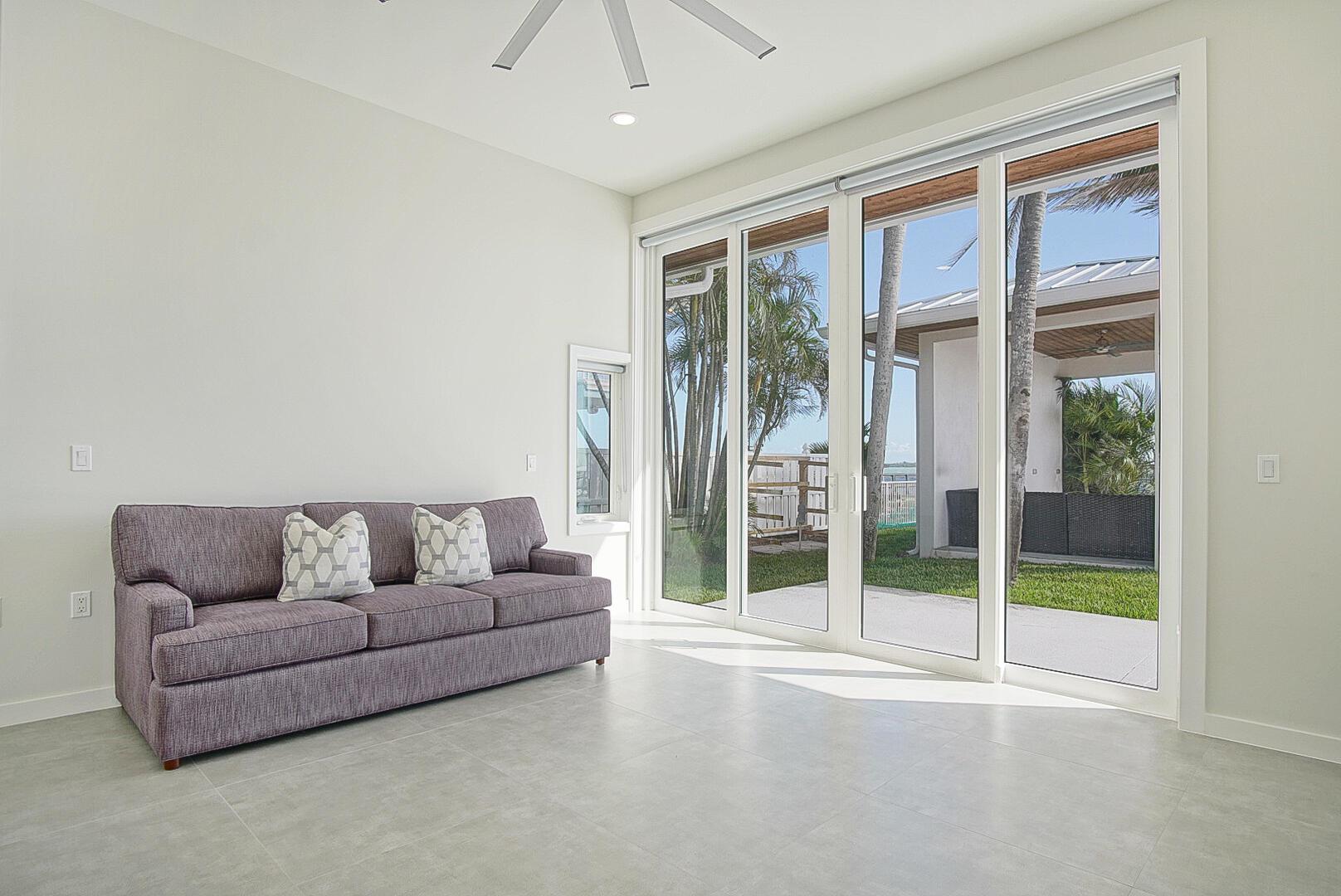 Indian River Dr - Residential