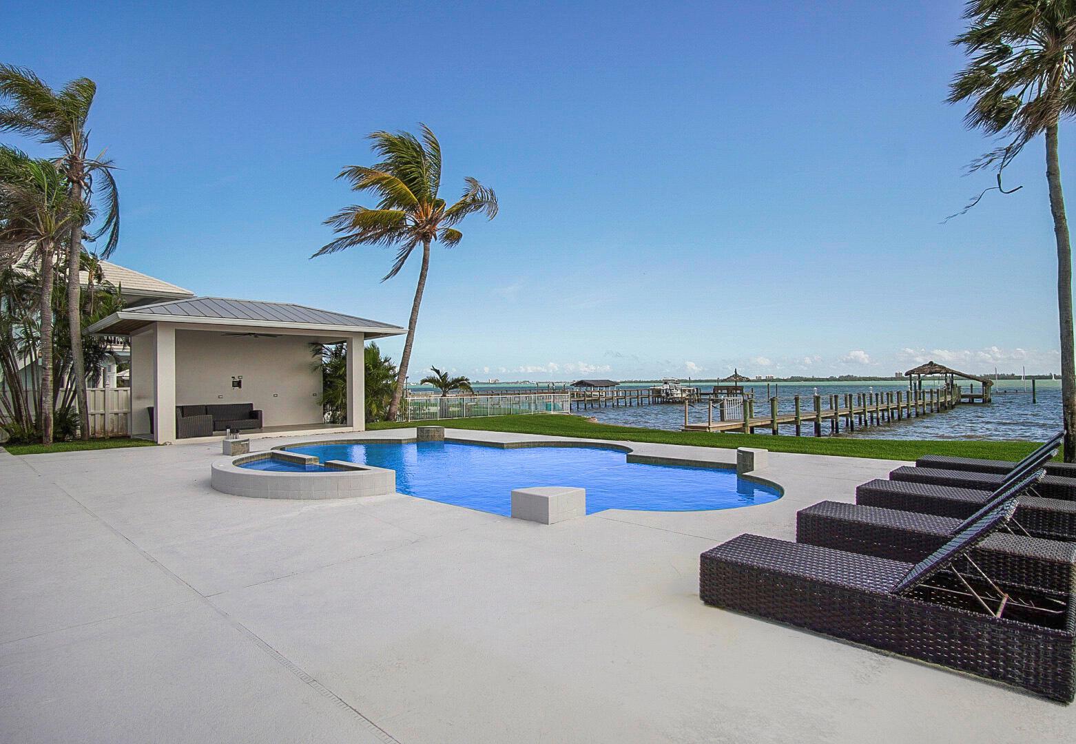 Indian River Dr - Residential