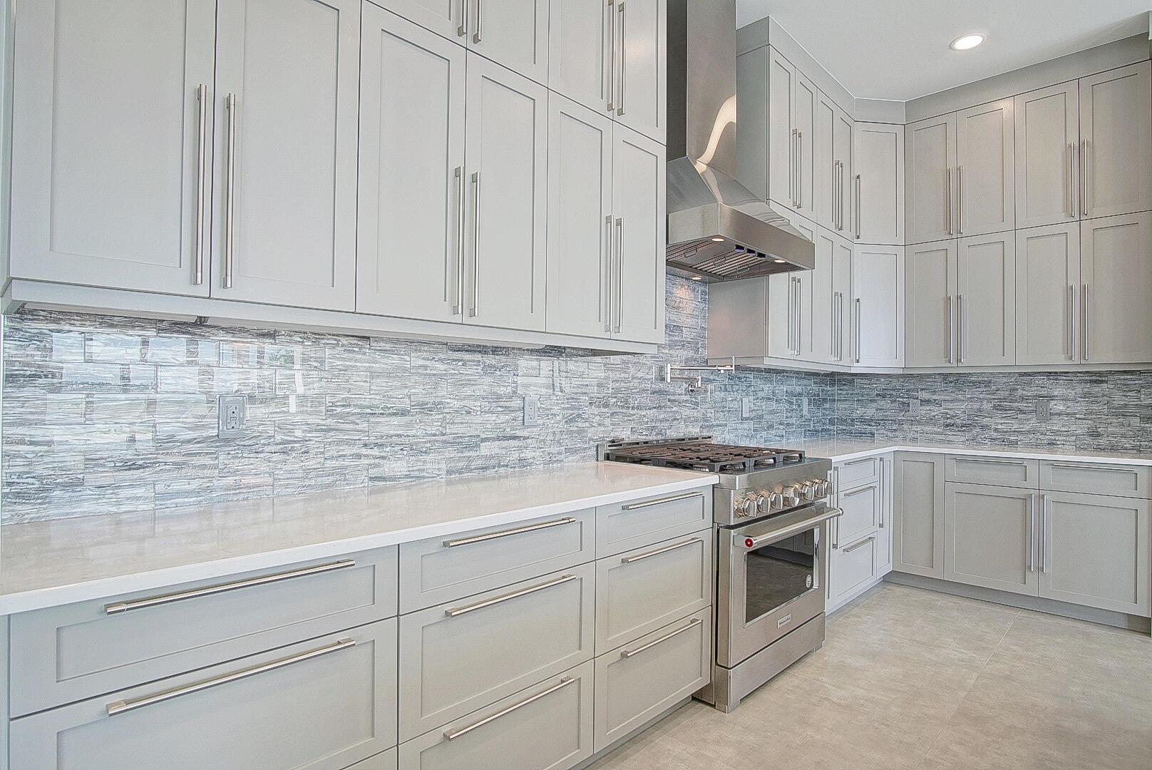 Indian River Dr - Residential