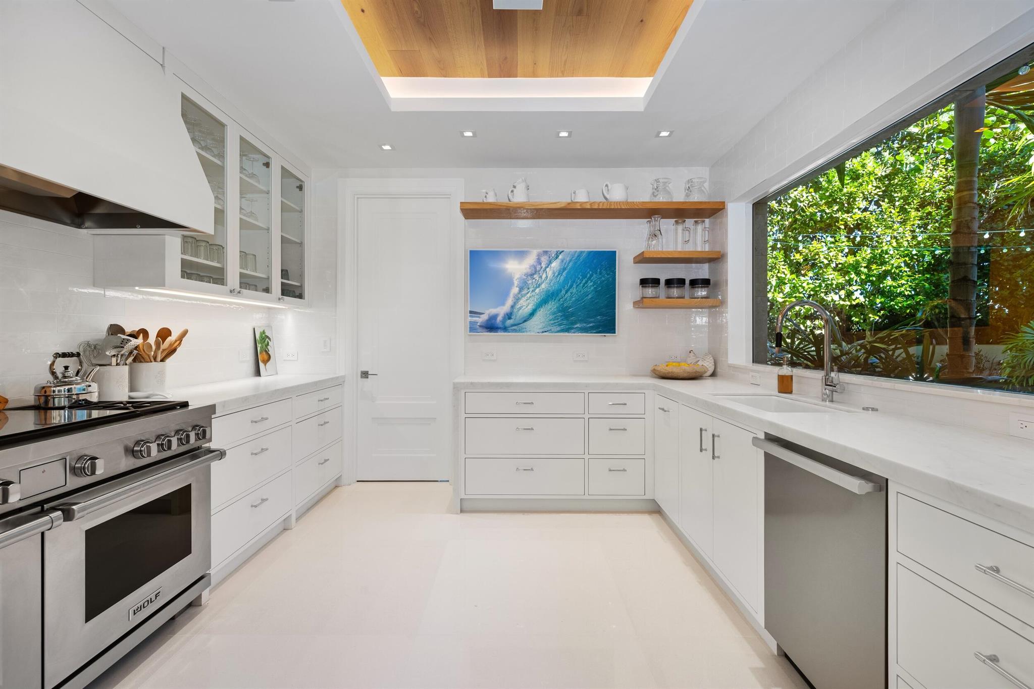 VIA VIZCAYA - Residential