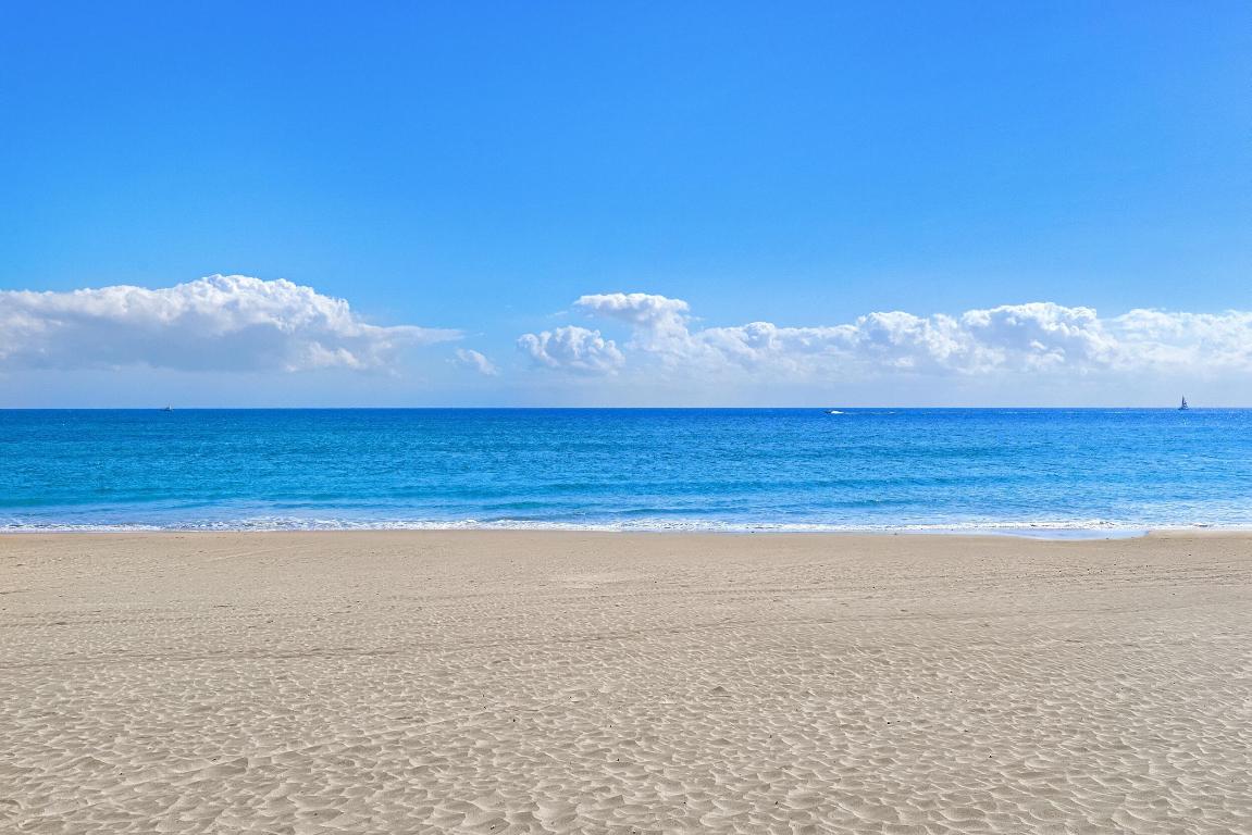 VIA VIZCAYA - Residential