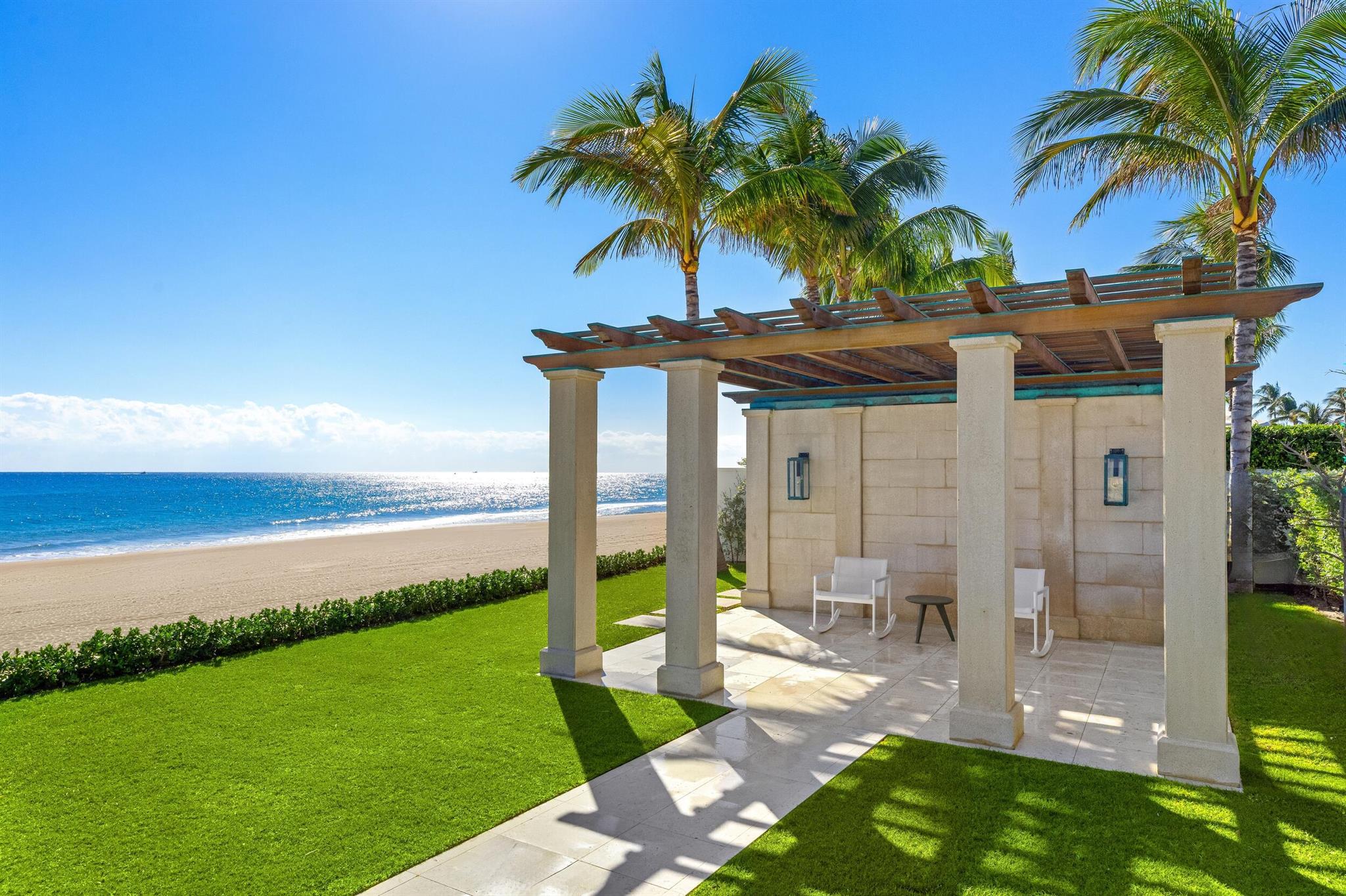 VIA VIZCAYA - Residential