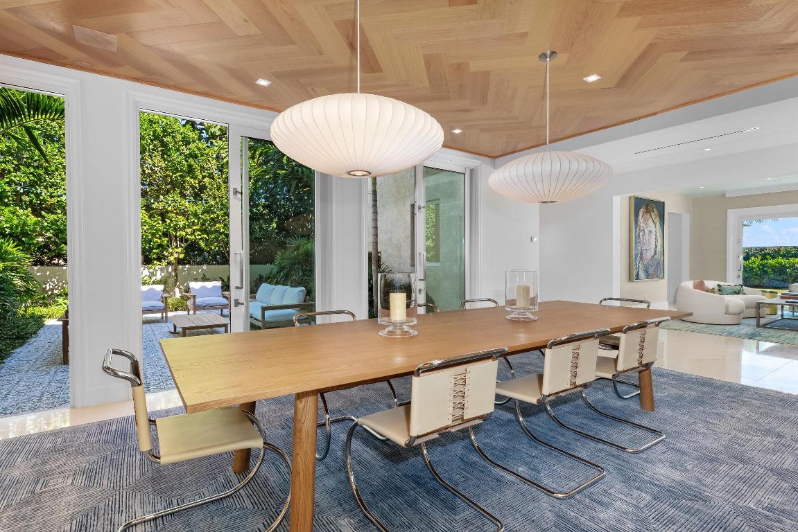 VIA VIZCAYA - Residential