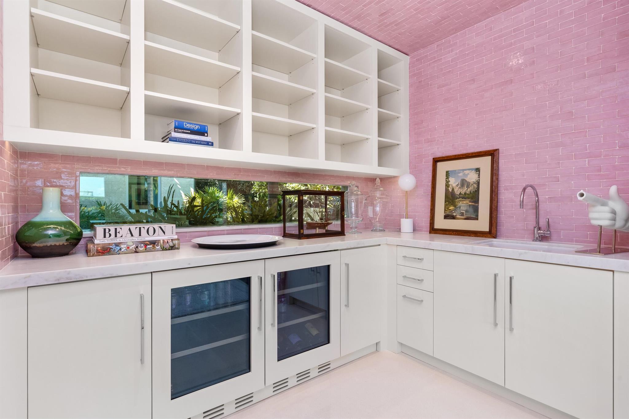 VIA VIZCAYA - Residential