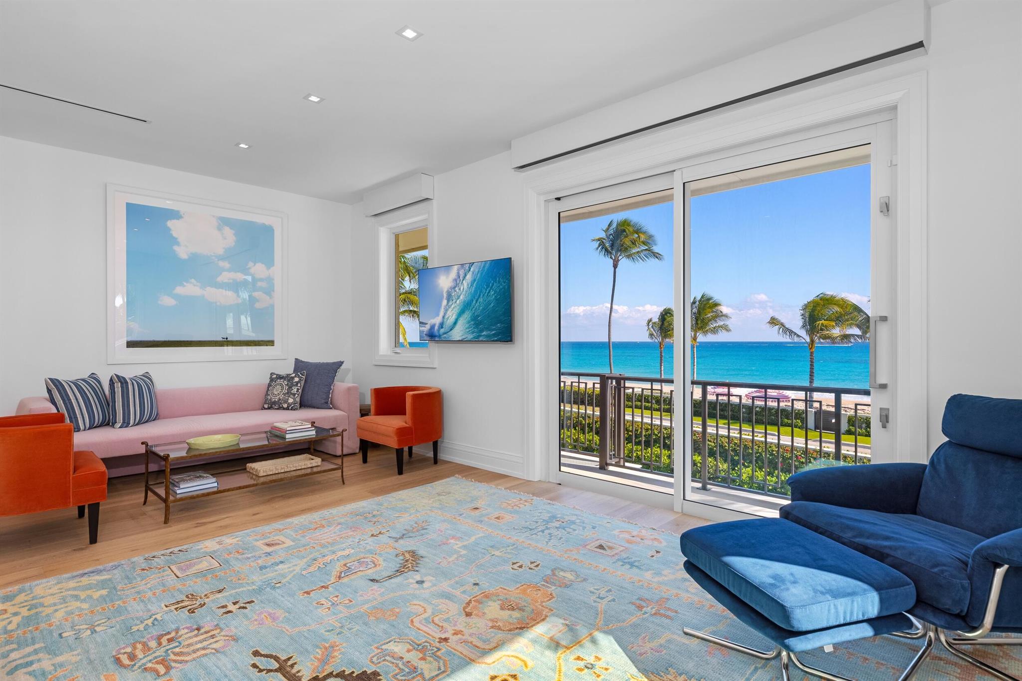 VIA VIZCAYA - Residential