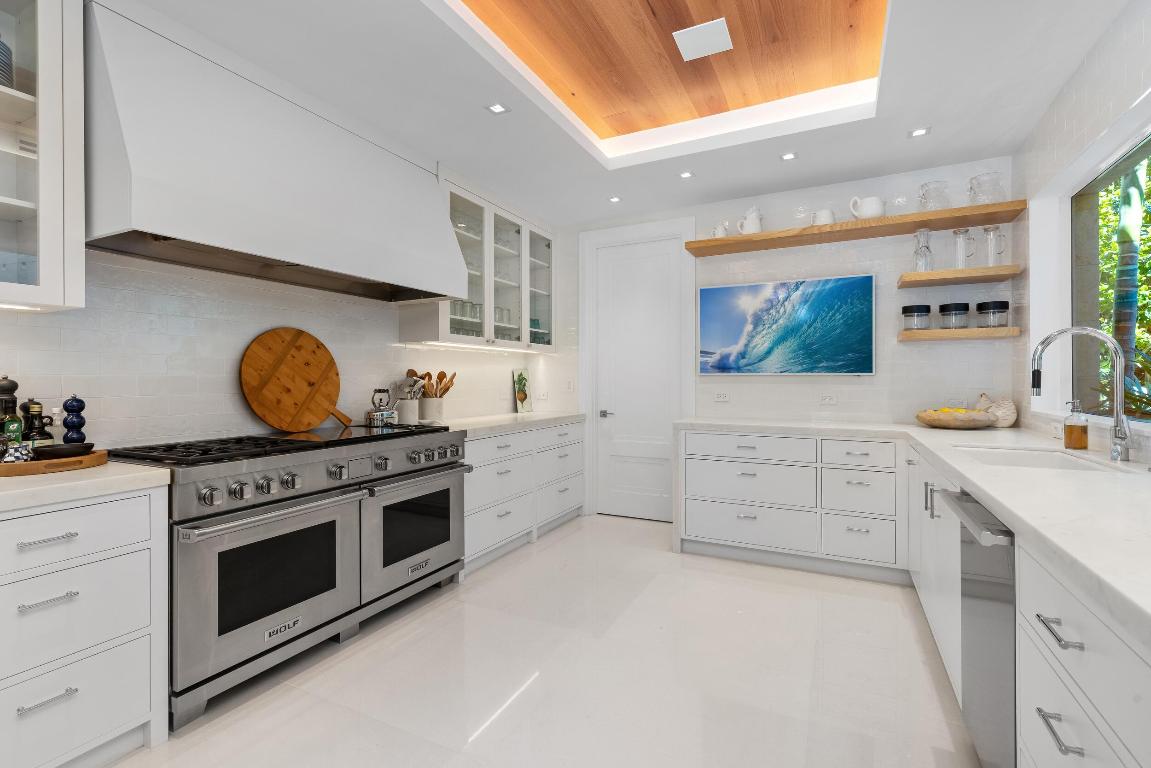 VIA VIZCAYA - Residential