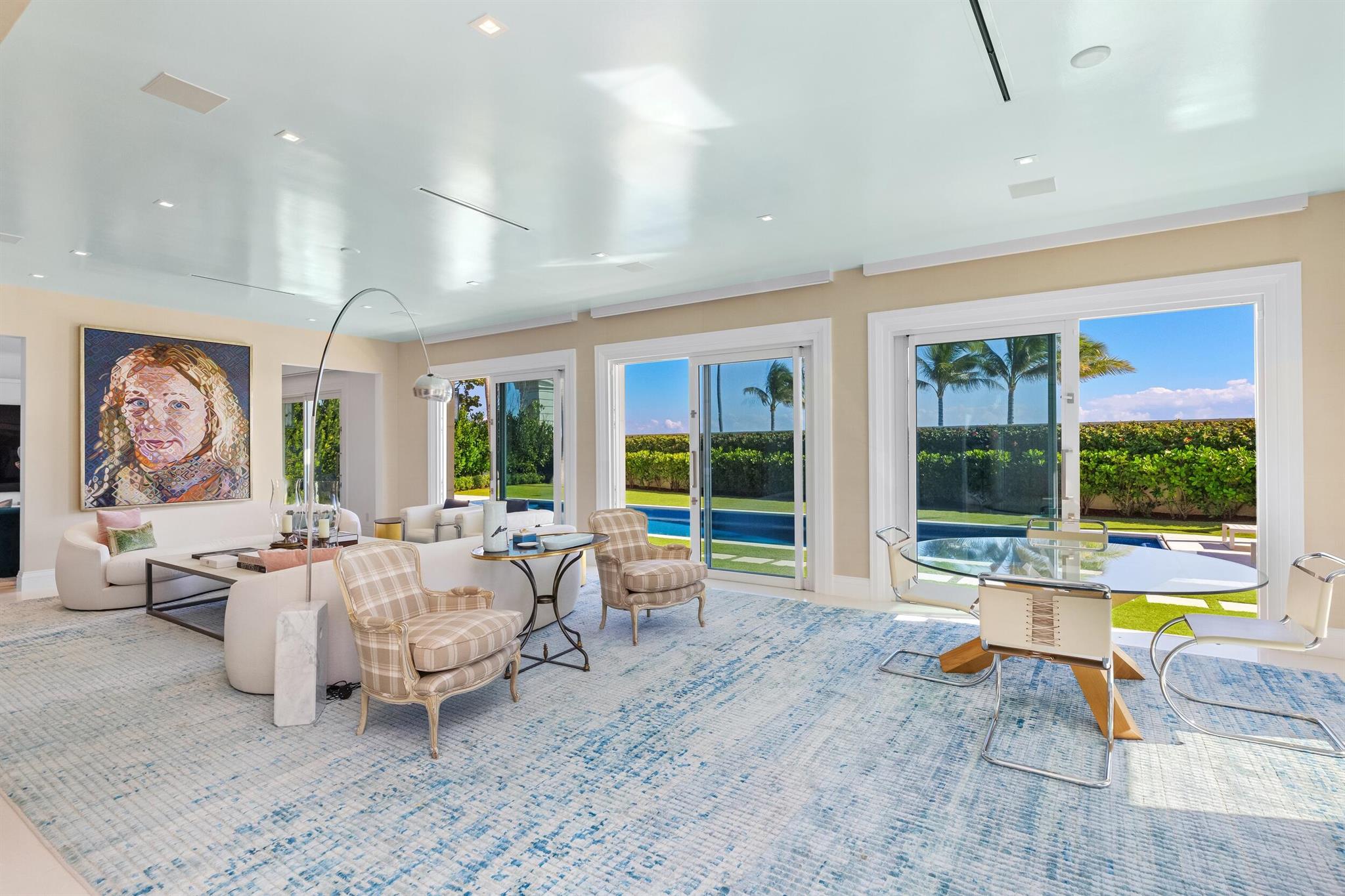 VIA VIZCAYA - Residential