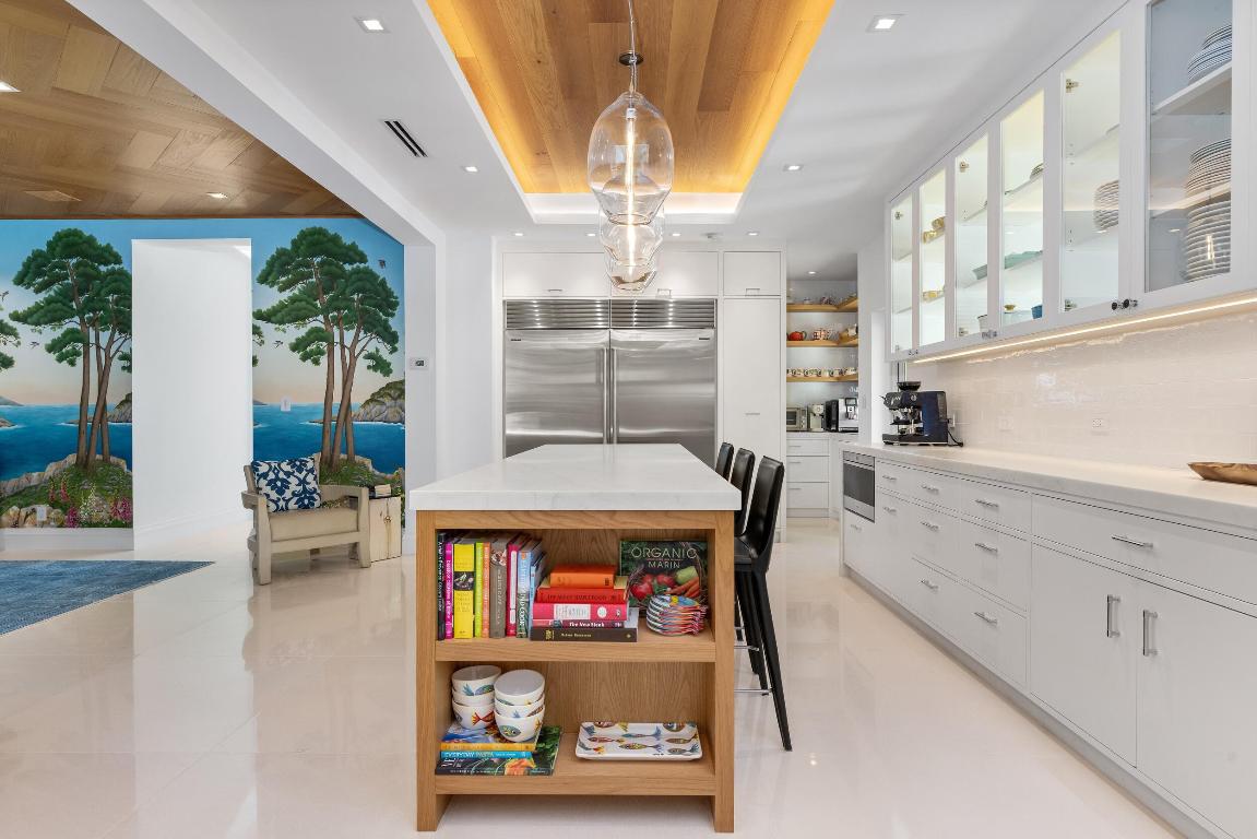 VIA VIZCAYA - Residential