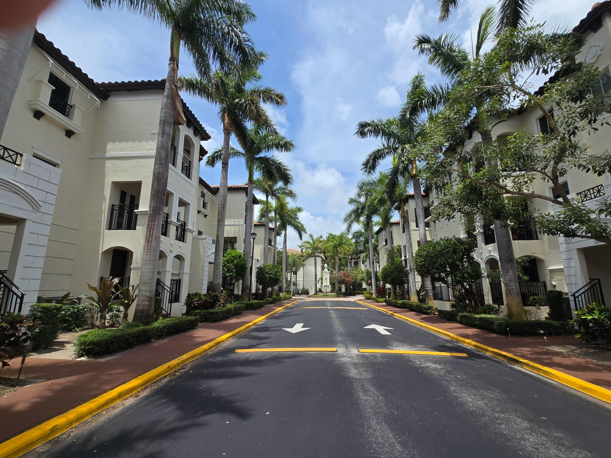 COASTAL BAY COLONY - Residential