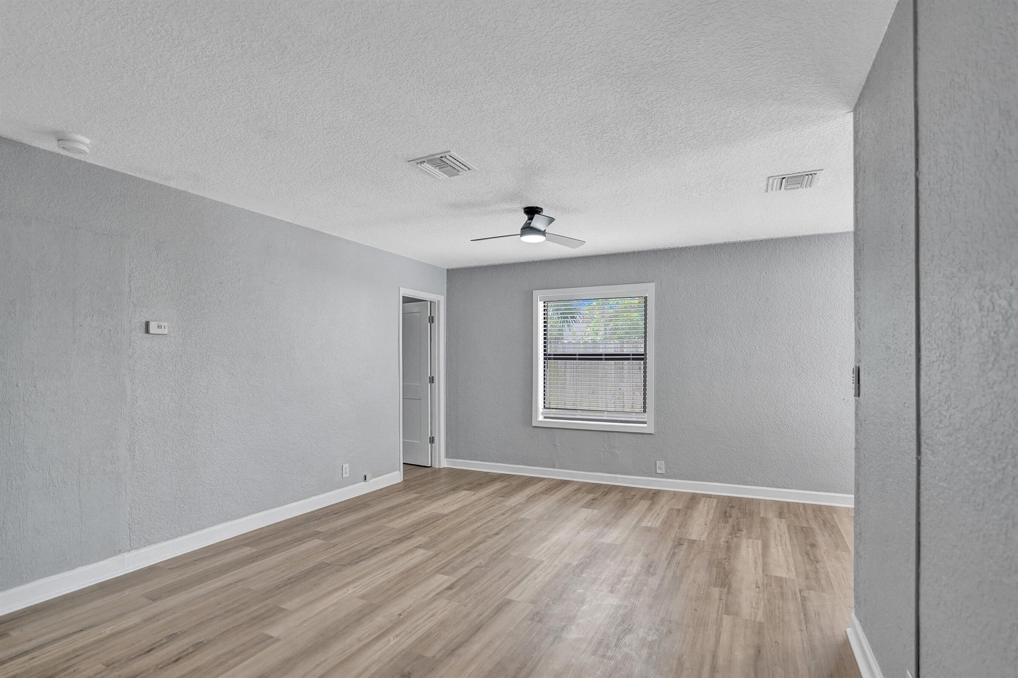 ESTATES OF SOUTH PALM BEA - Residential Income