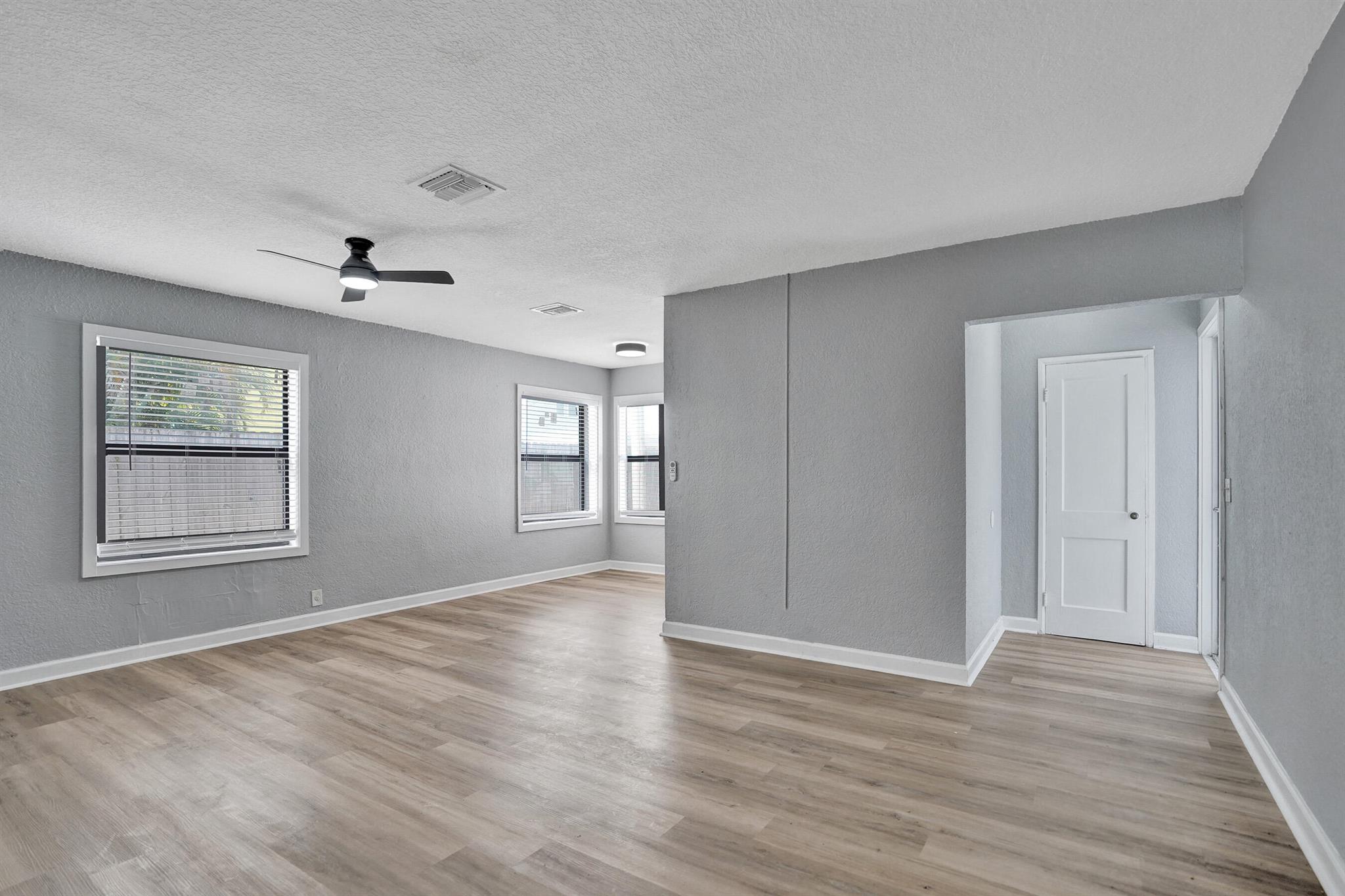 ESTATES OF SOUTH PALM BEA - Residential Income