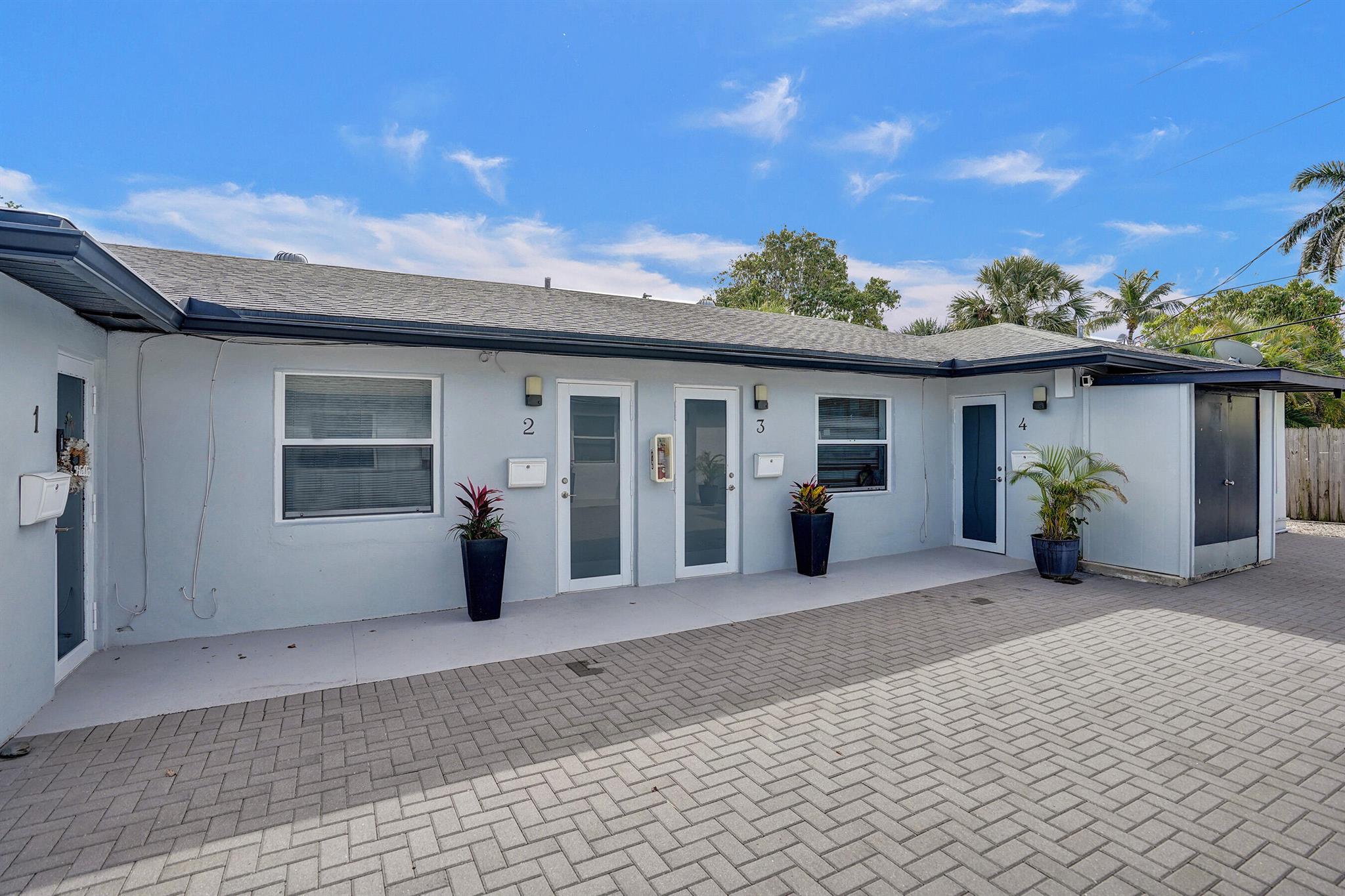 ESTATES OF SOUTH PALM BEA - Residential Income
