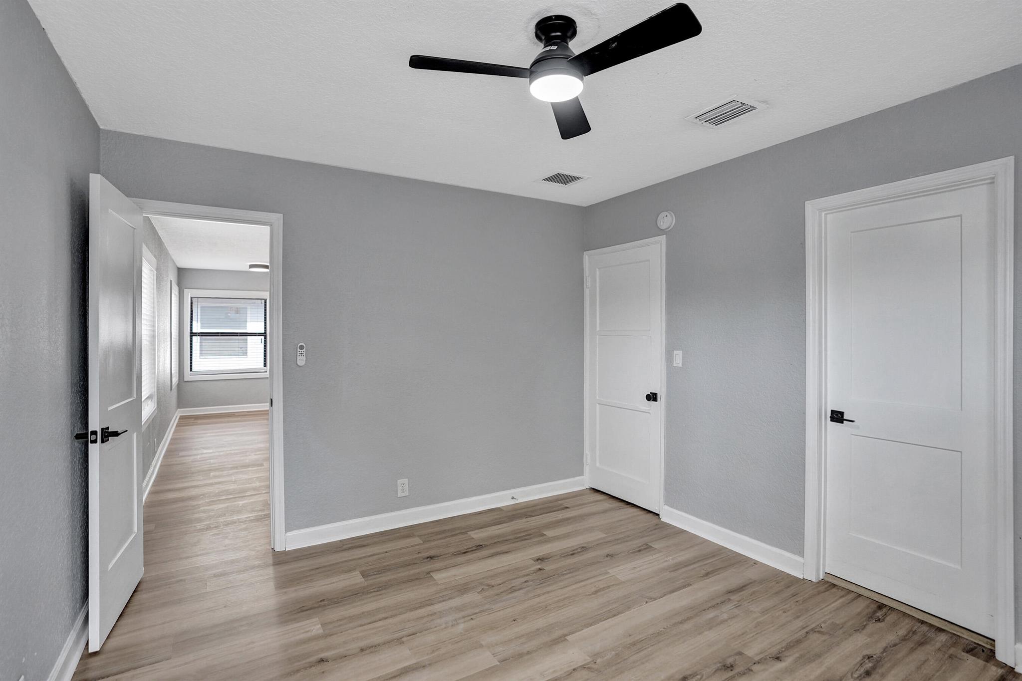 ESTATES OF SOUTH PALM BEA - Residential Income