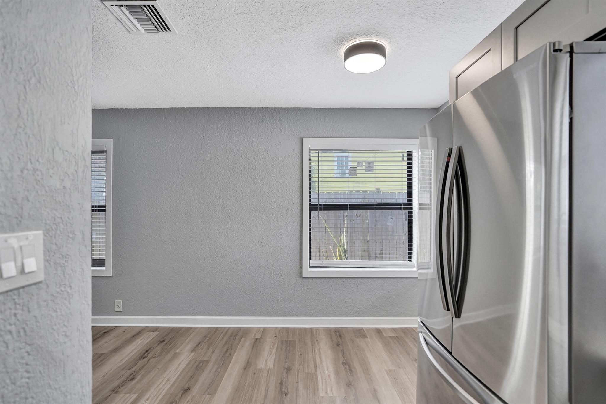 ESTATES OF SOUTH PALM BEA - Residential Income