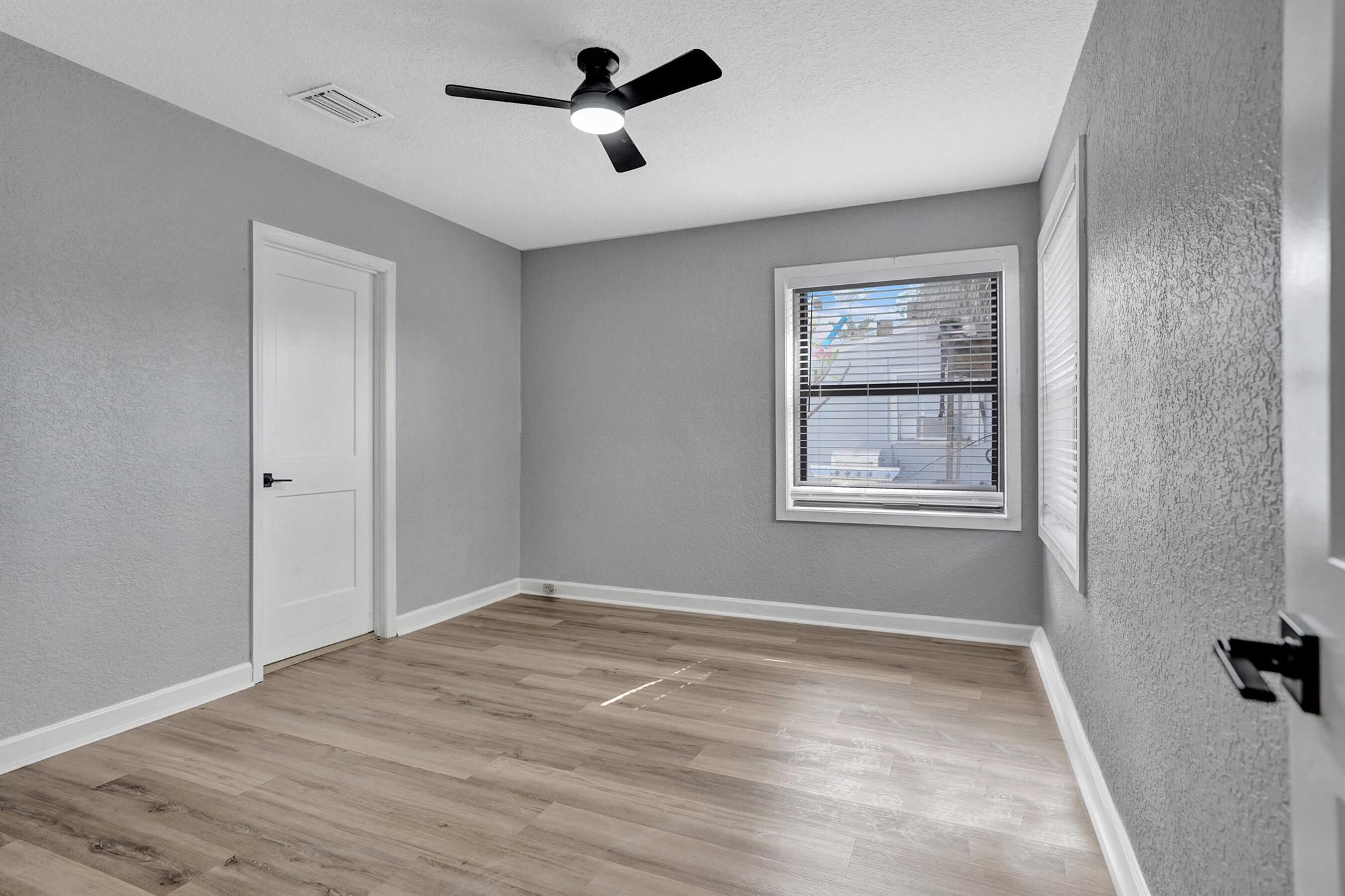 ESTATES OF SOUTH PALM BEA - Residential Income
