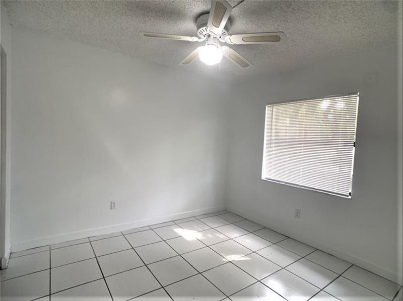 Banyan Tree Five Condo - Residential Lease