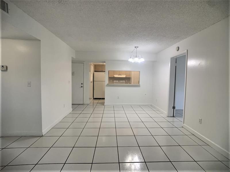 Banyan Tree Five Condo - Residential Lease