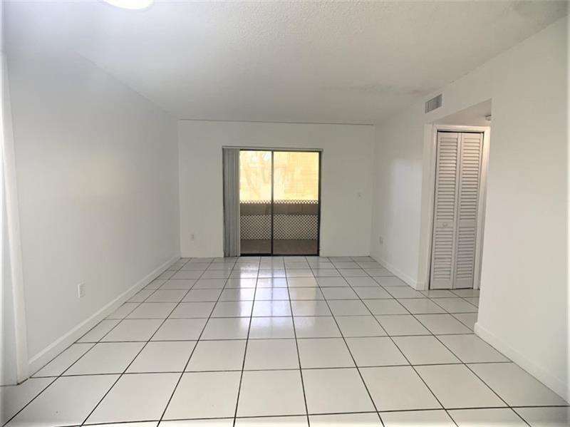 Banyan Tree Five Condo - Residential Lease