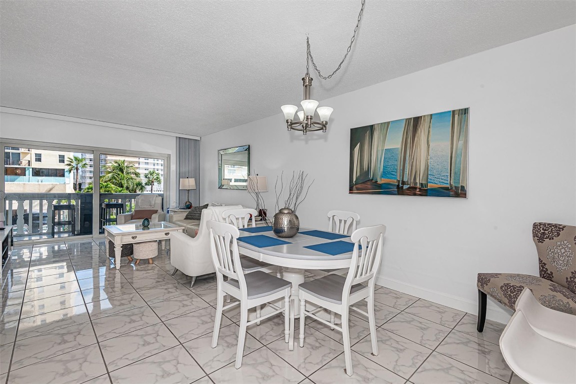 PARADISE ISLE - Residential