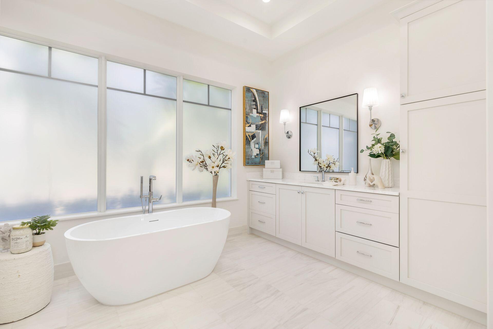 EDGEWATER - Residential