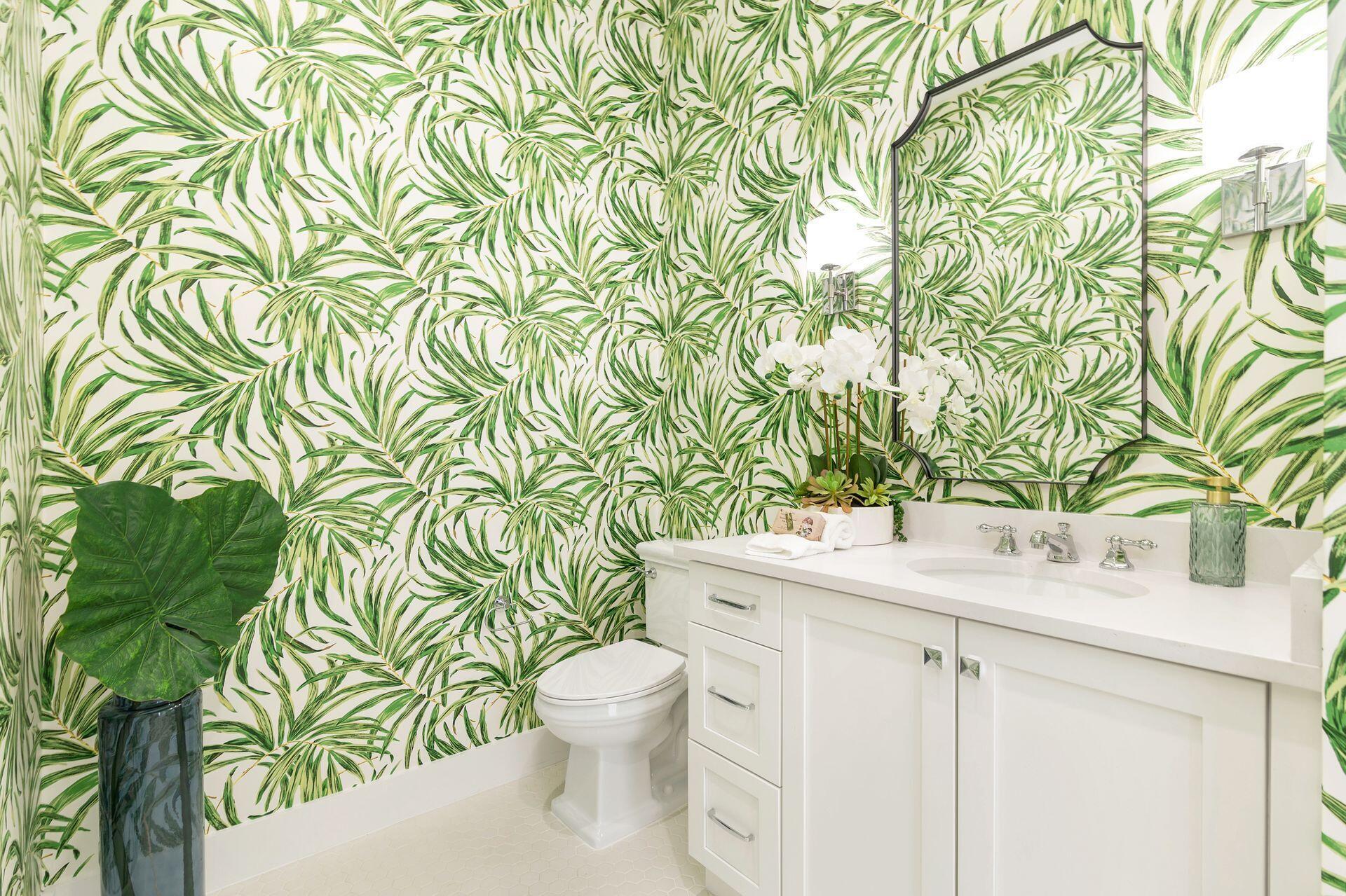 EDGEWATER - Residential