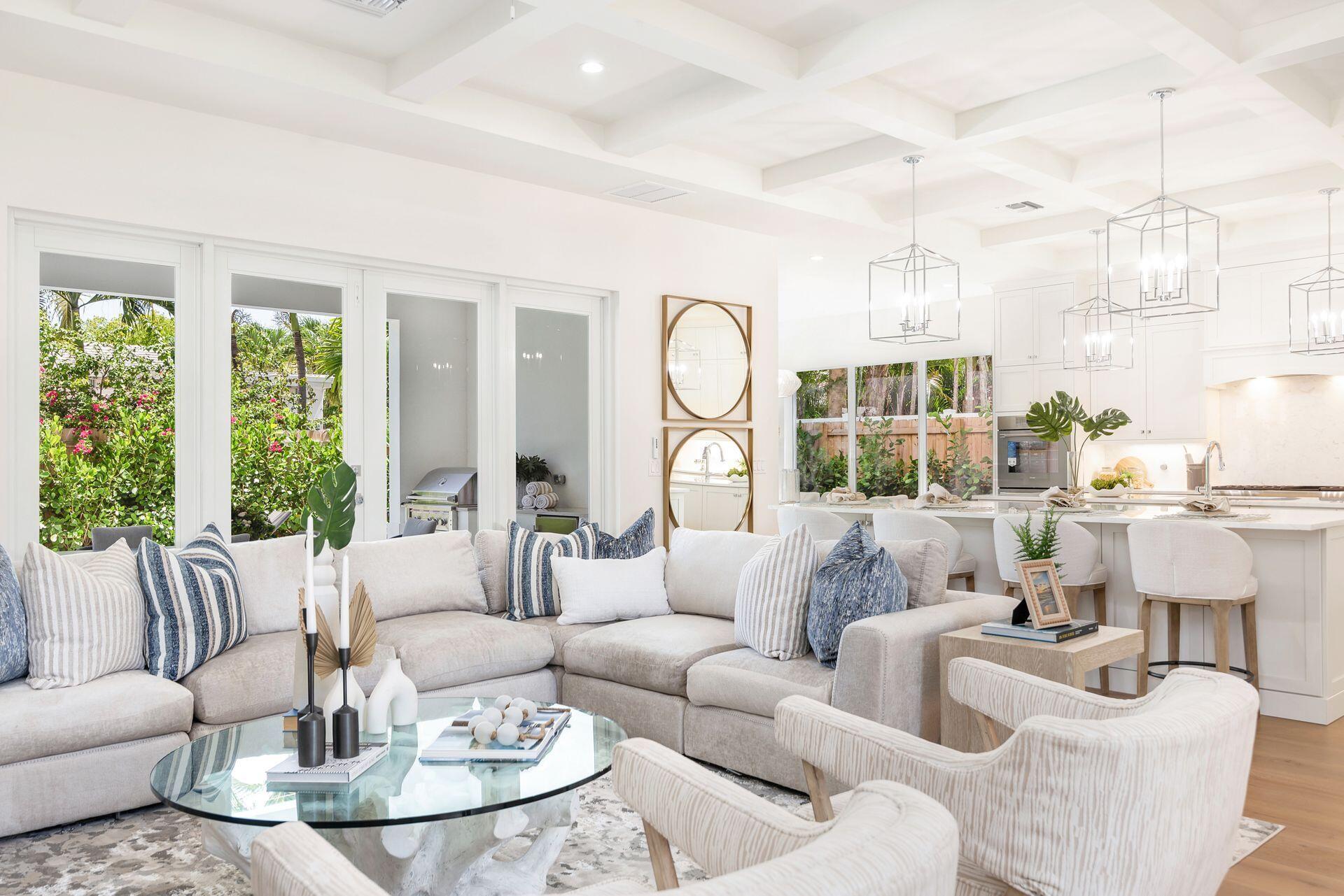 EDGEWATER - Residential