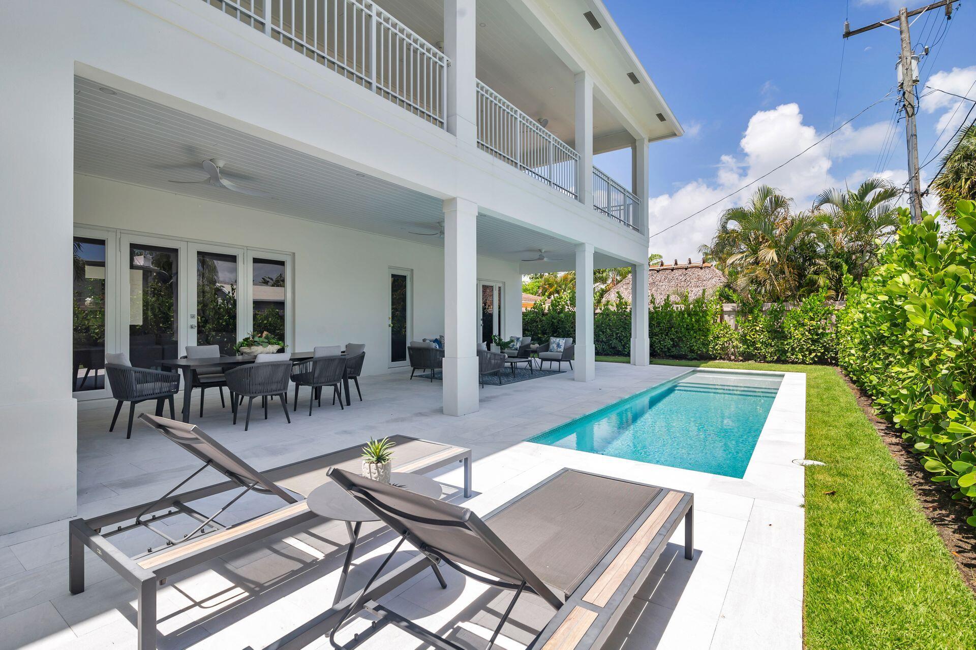 EDGEWATER - Residential