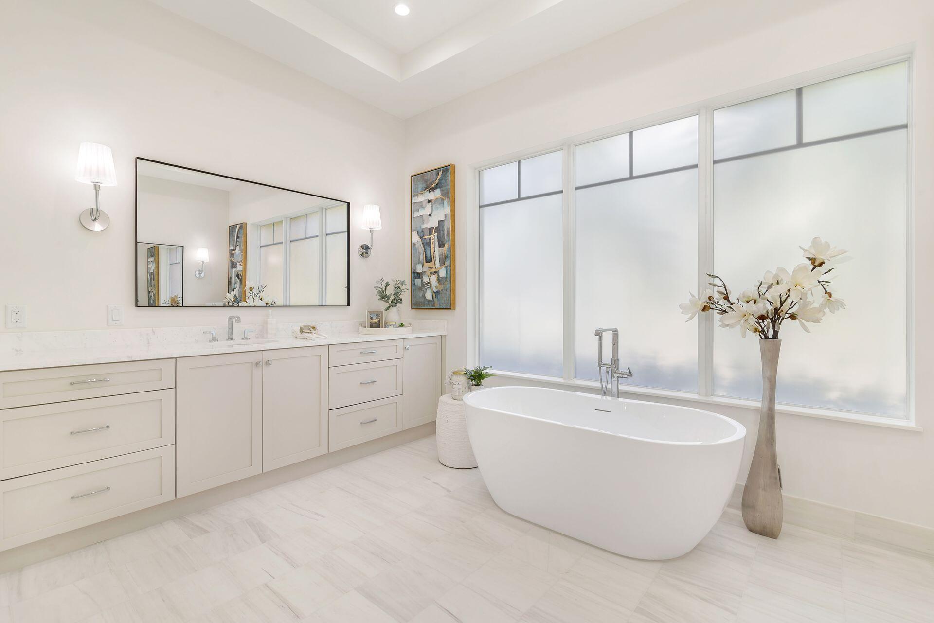 EDGEWATER - Residential