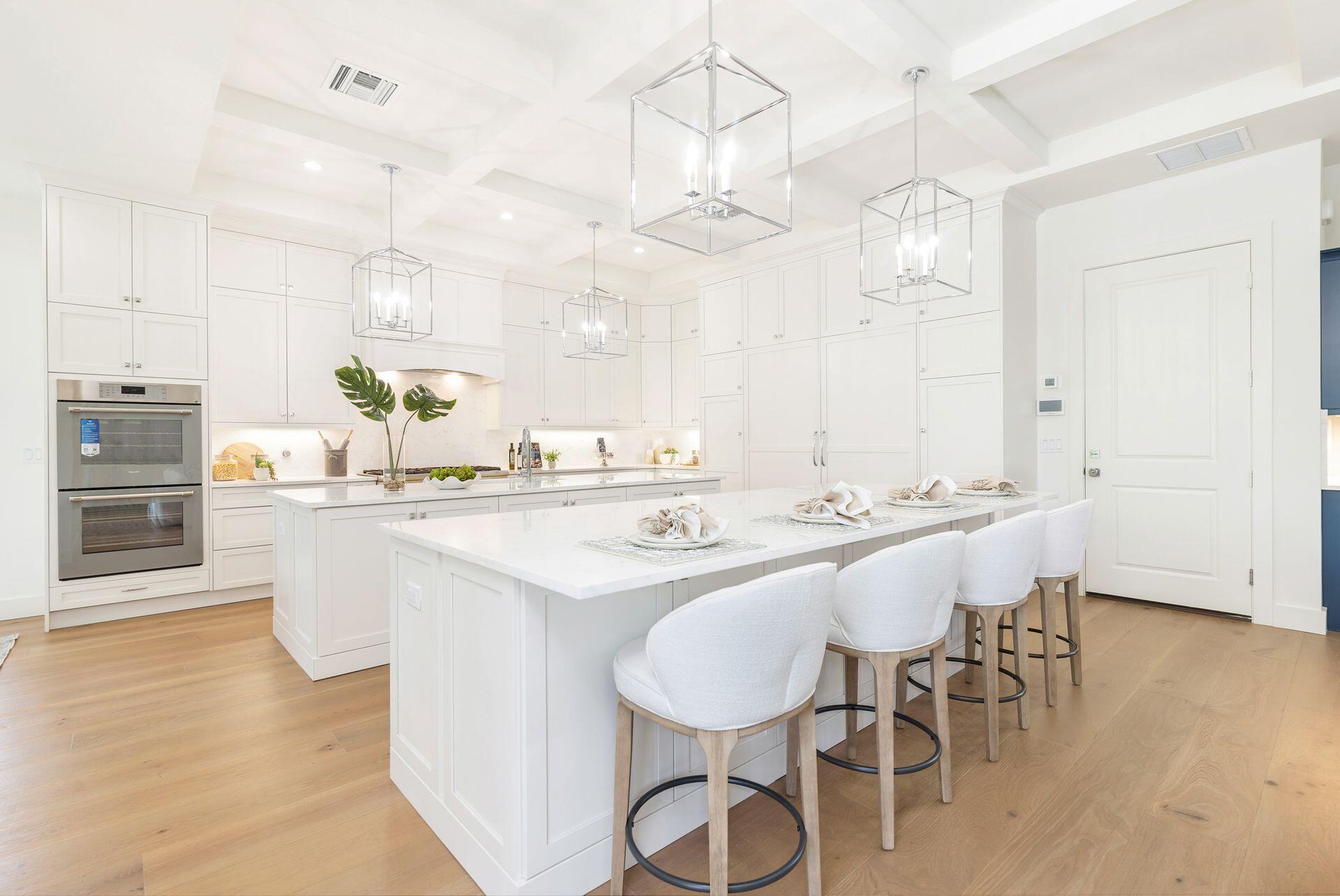 EDGEWATER - Residential