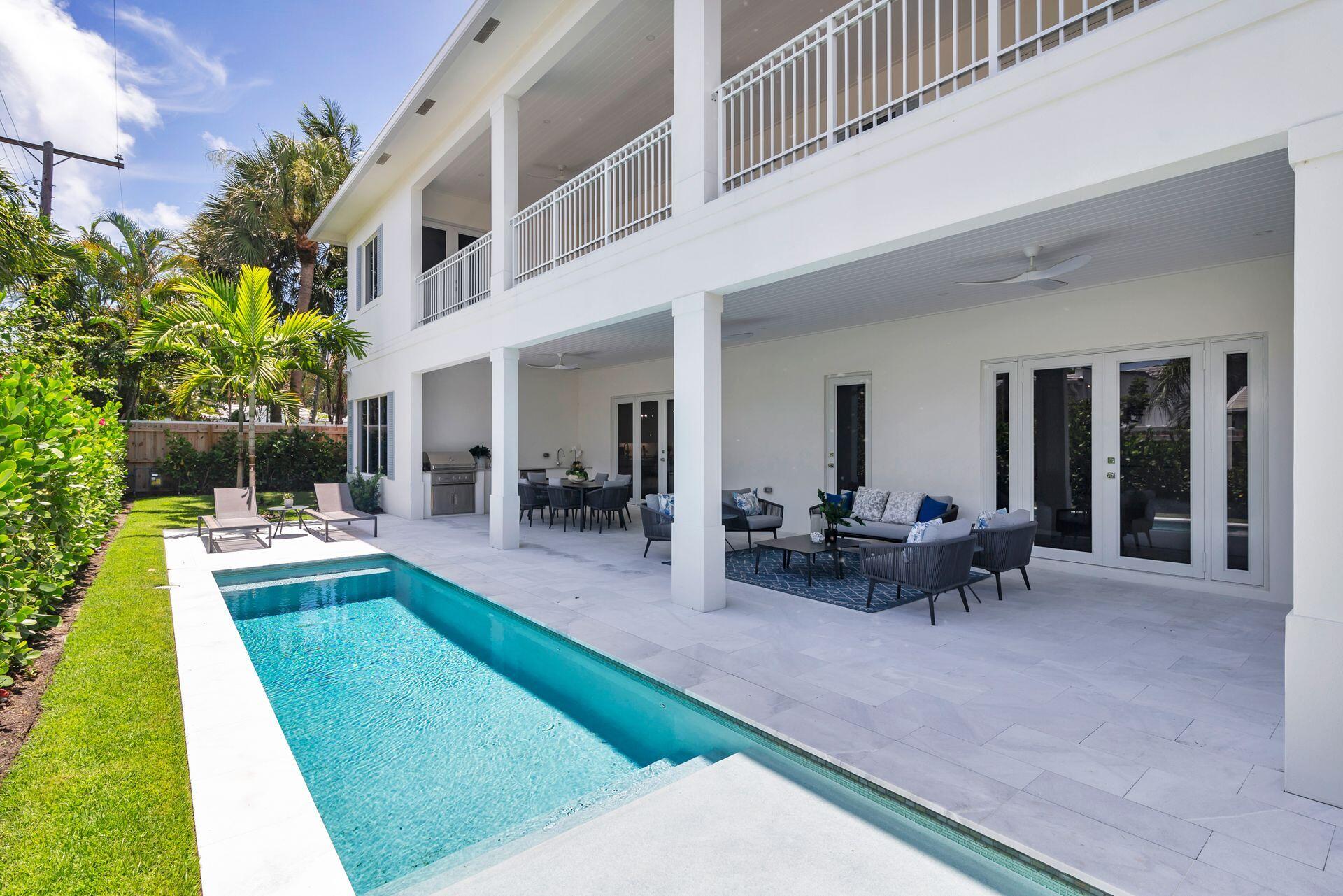 EDGEWATER - Residential