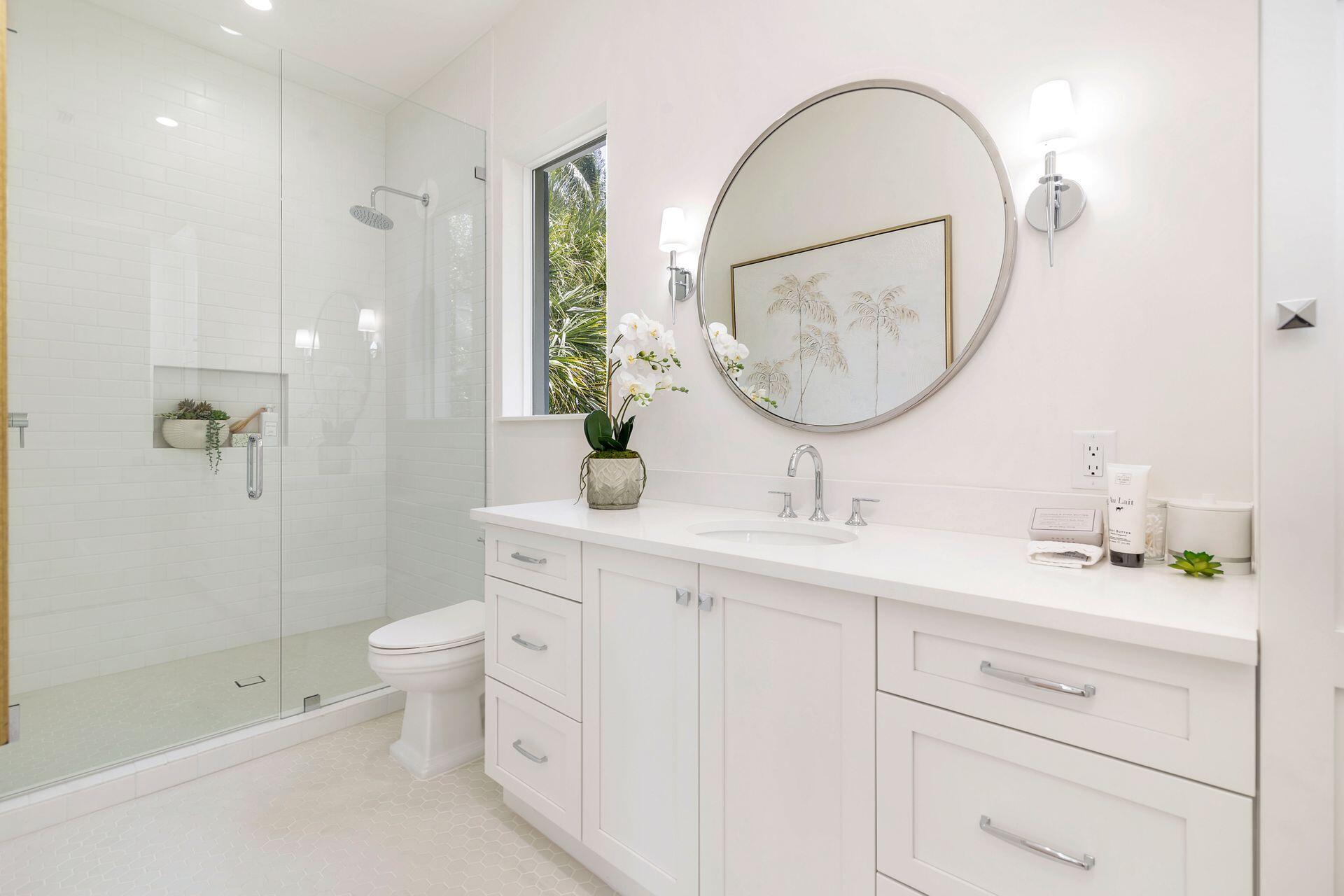 EDGEWATER - Residential