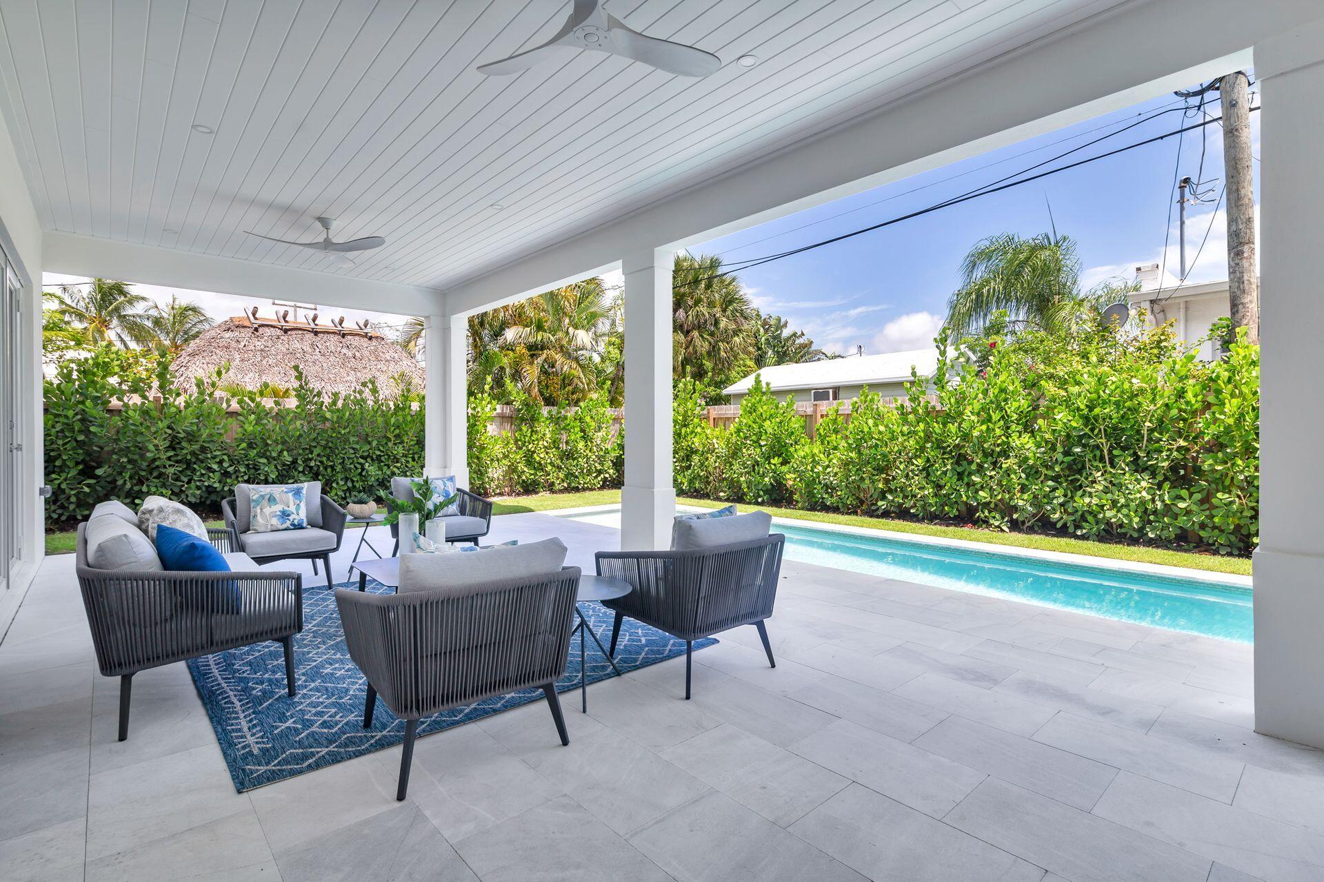 EDGEWATER - Residential