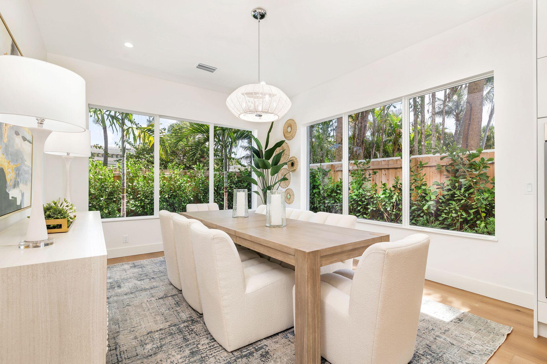 EDGEWATER - Residential